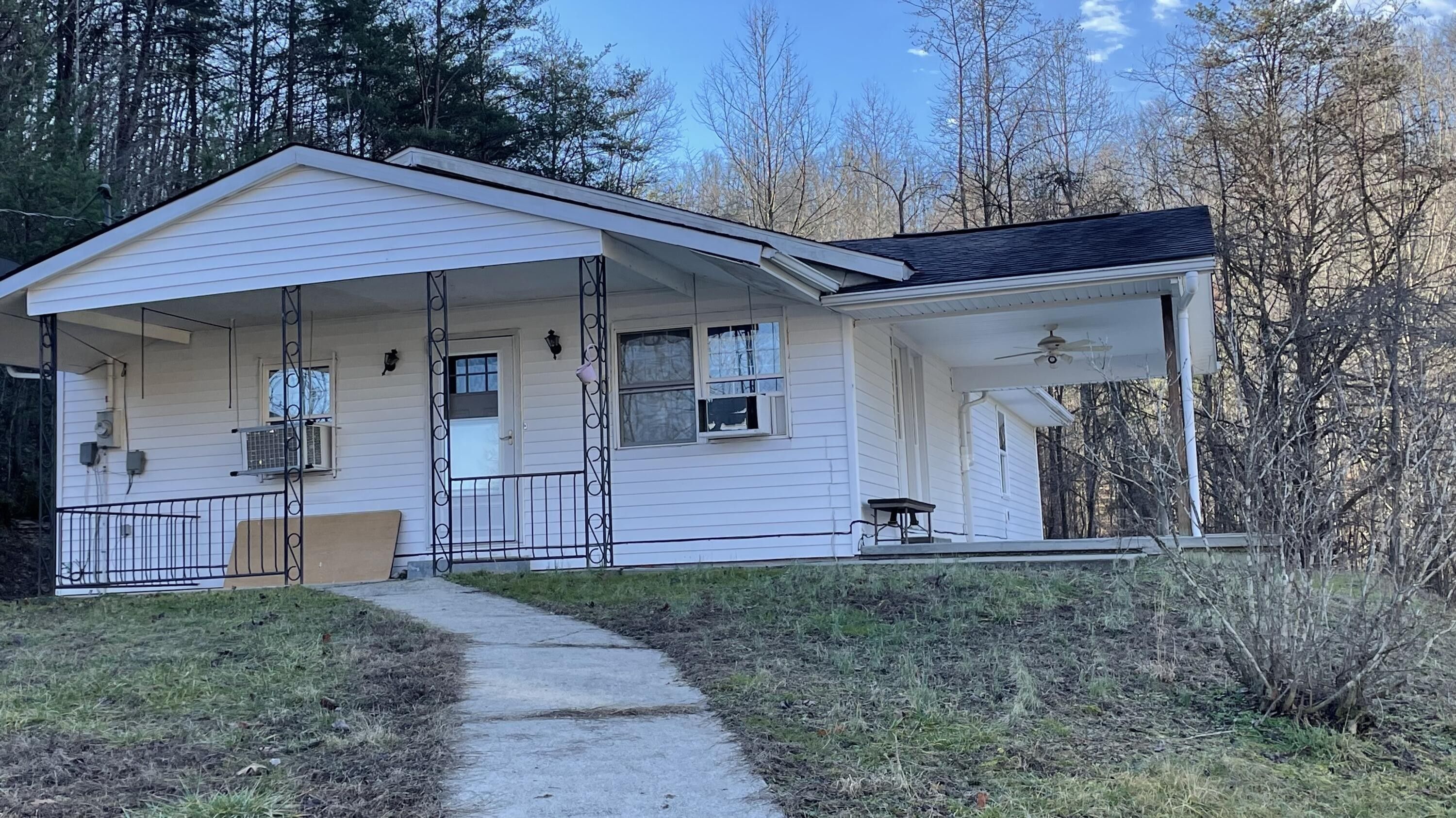 Manchester, Clay County, KY House for sale Property ID 415681925