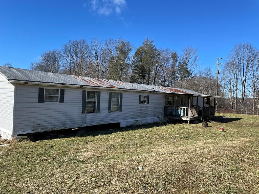 Rowe, Buchanan County, VA Lakefront Property, Waterfront Property