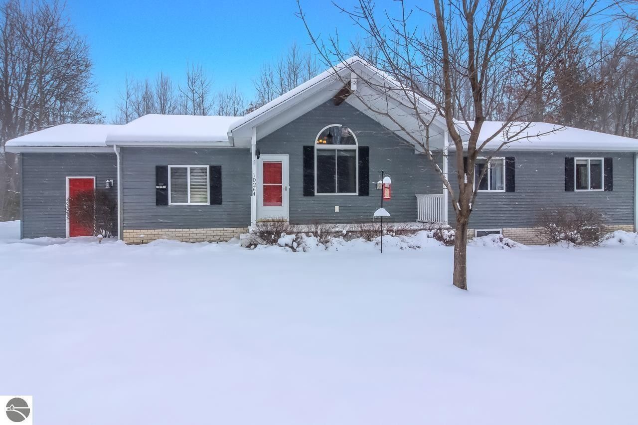 Interlochen, Grand Traverse County, MI Lakefront Property, Waterfront