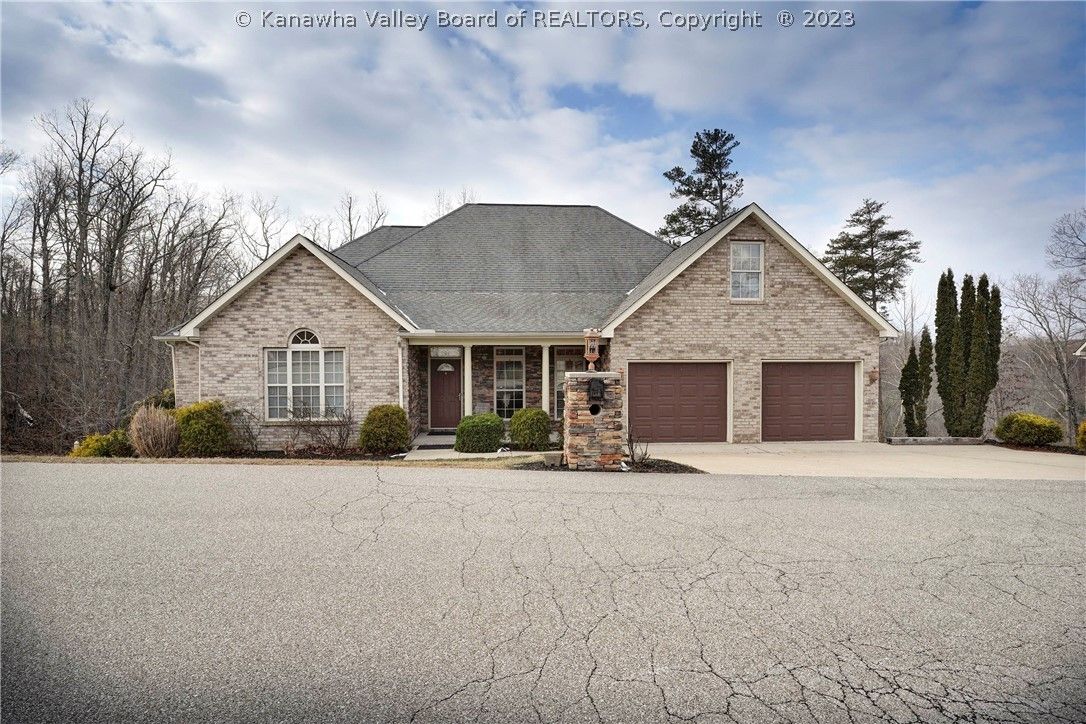 South Charleston, Kanawha County, WV House for sale Property ID