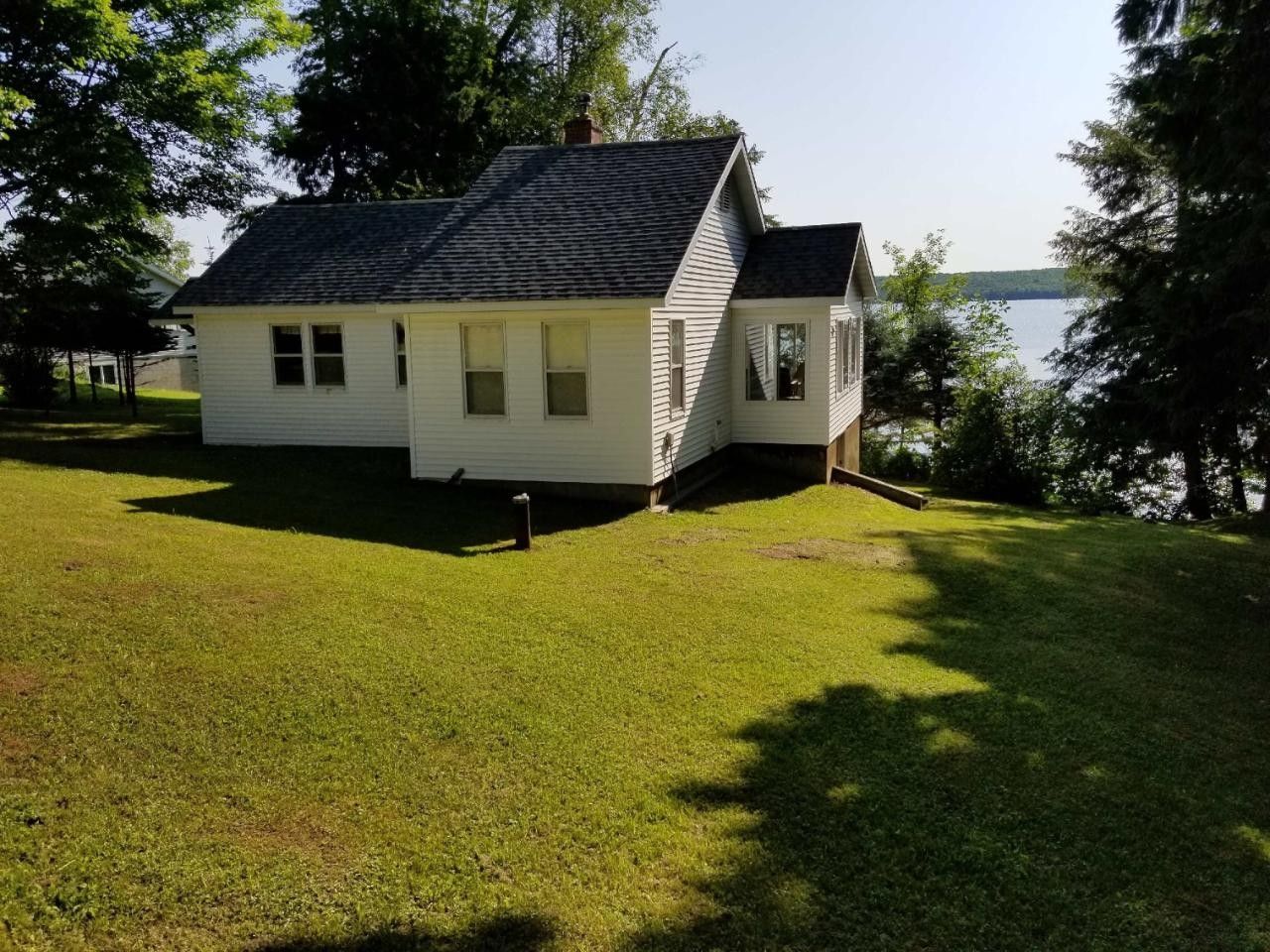 Marenisco, Gogebic County, MI Lakefront Property, Waterfront Property