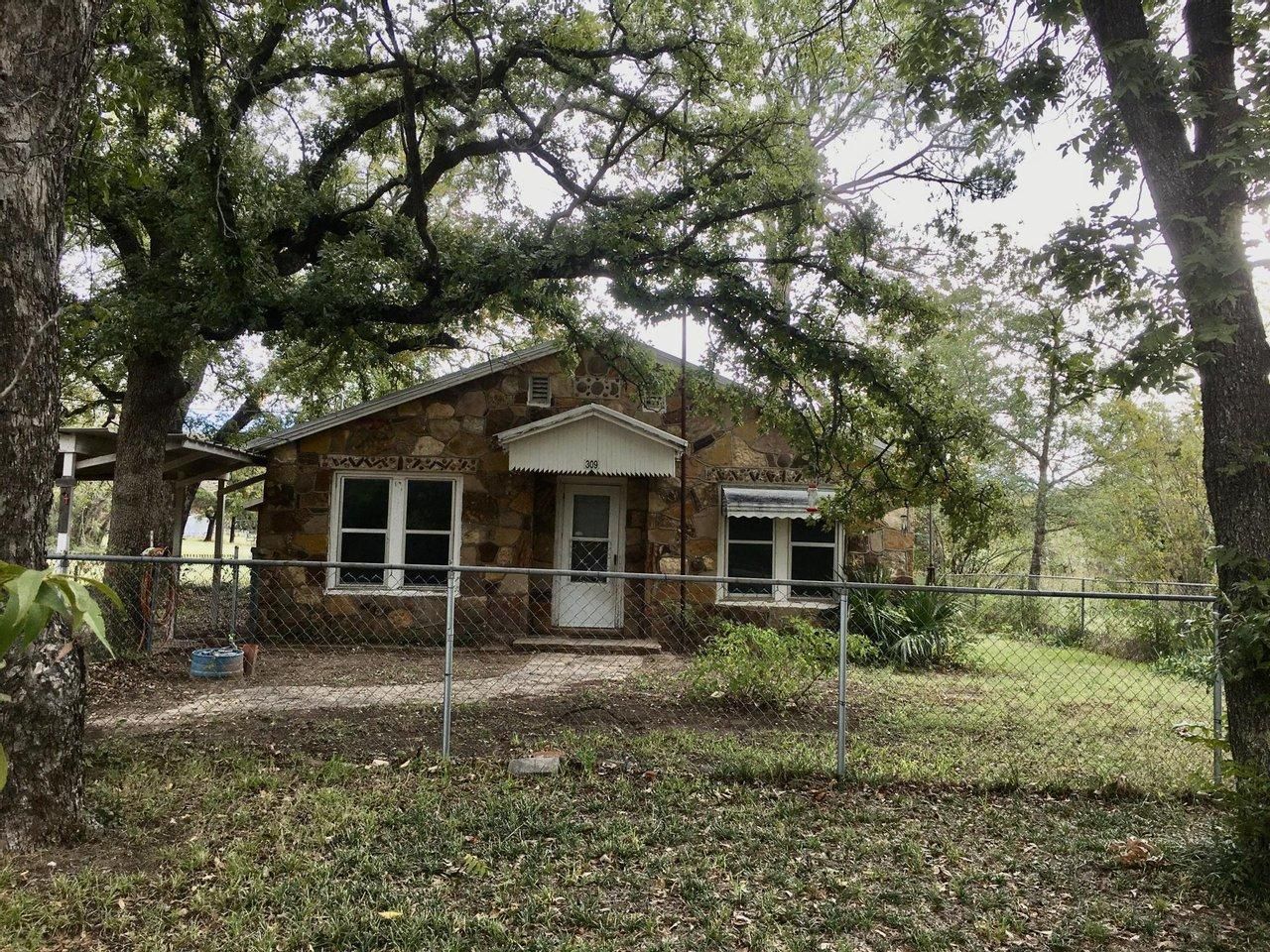 Cross Plains, Callahan County, TX House for sale Property ID 415771032