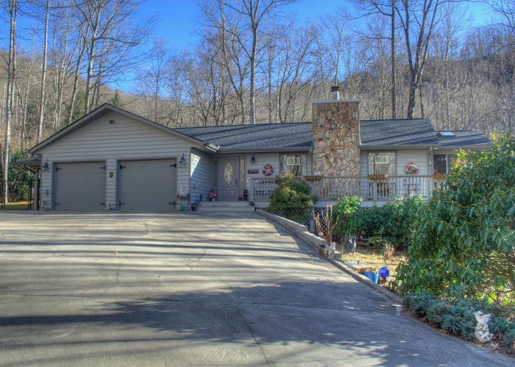 Waynesville, Haywood County, NC House for sale Property ID 415774547