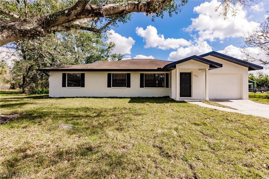 Arcadia, DeSoto County, FL Lakefront Property, Waterfront Property