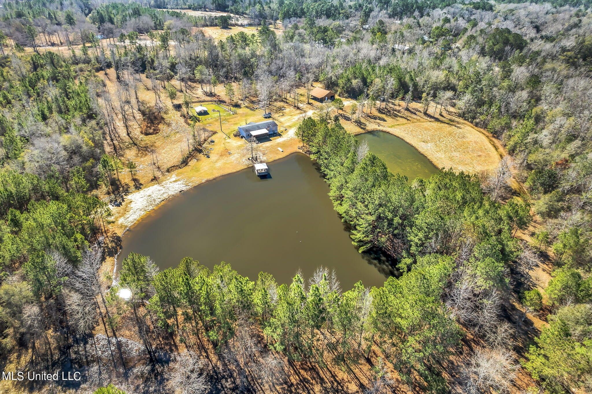 Poplarville, Pearl River County, MS Lakefront Property, Waterfront