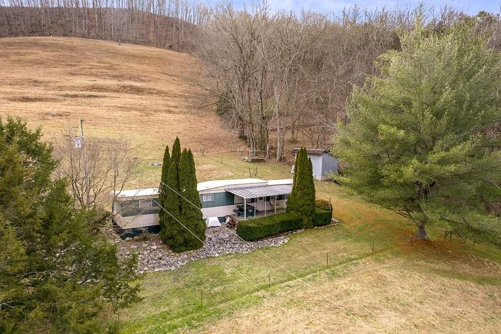 Pleasant Shade, Jackson County, TN House for sale Property ID
