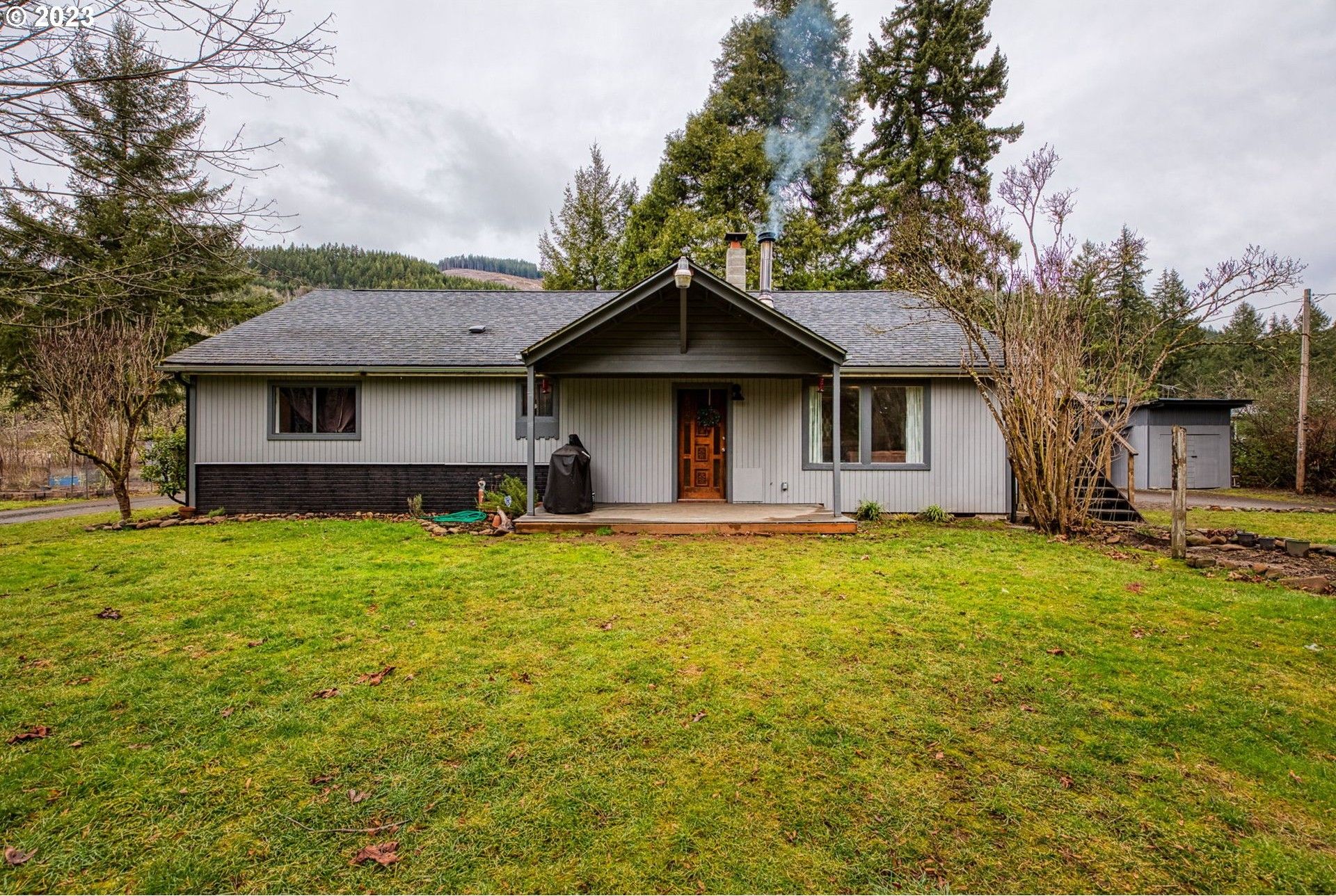 Dorena, Lane County, OR Lakefront Property, Waterfront Property, House