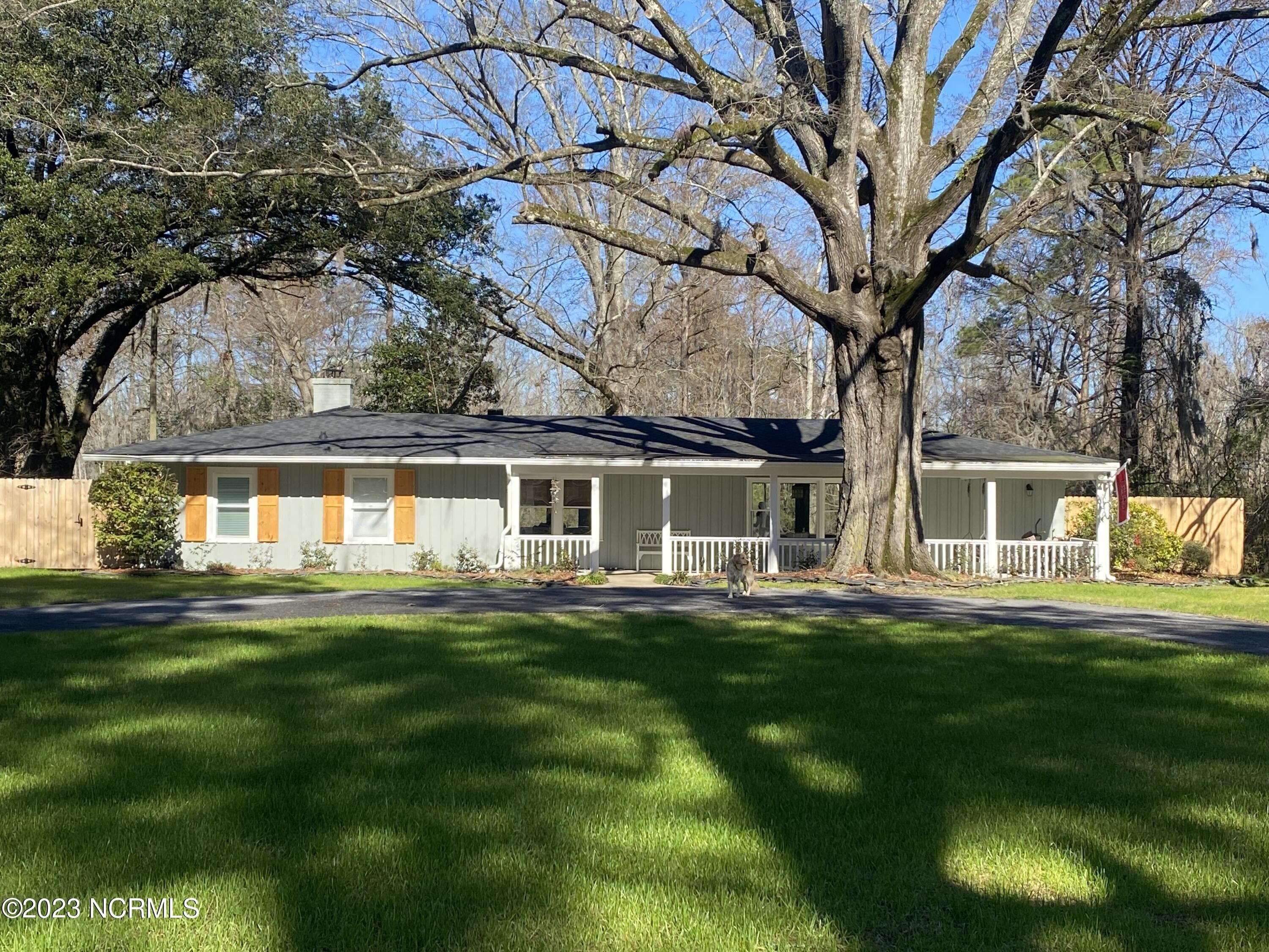 Washington, Beaufort County, NC Lakefront Property, Waterfront Property