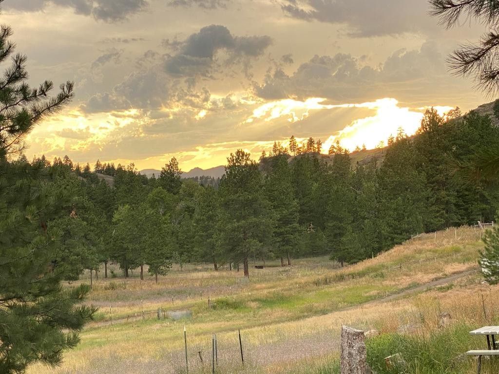 Cascade, Lewis and Clark County, MT Lakefront Property, Waterfront