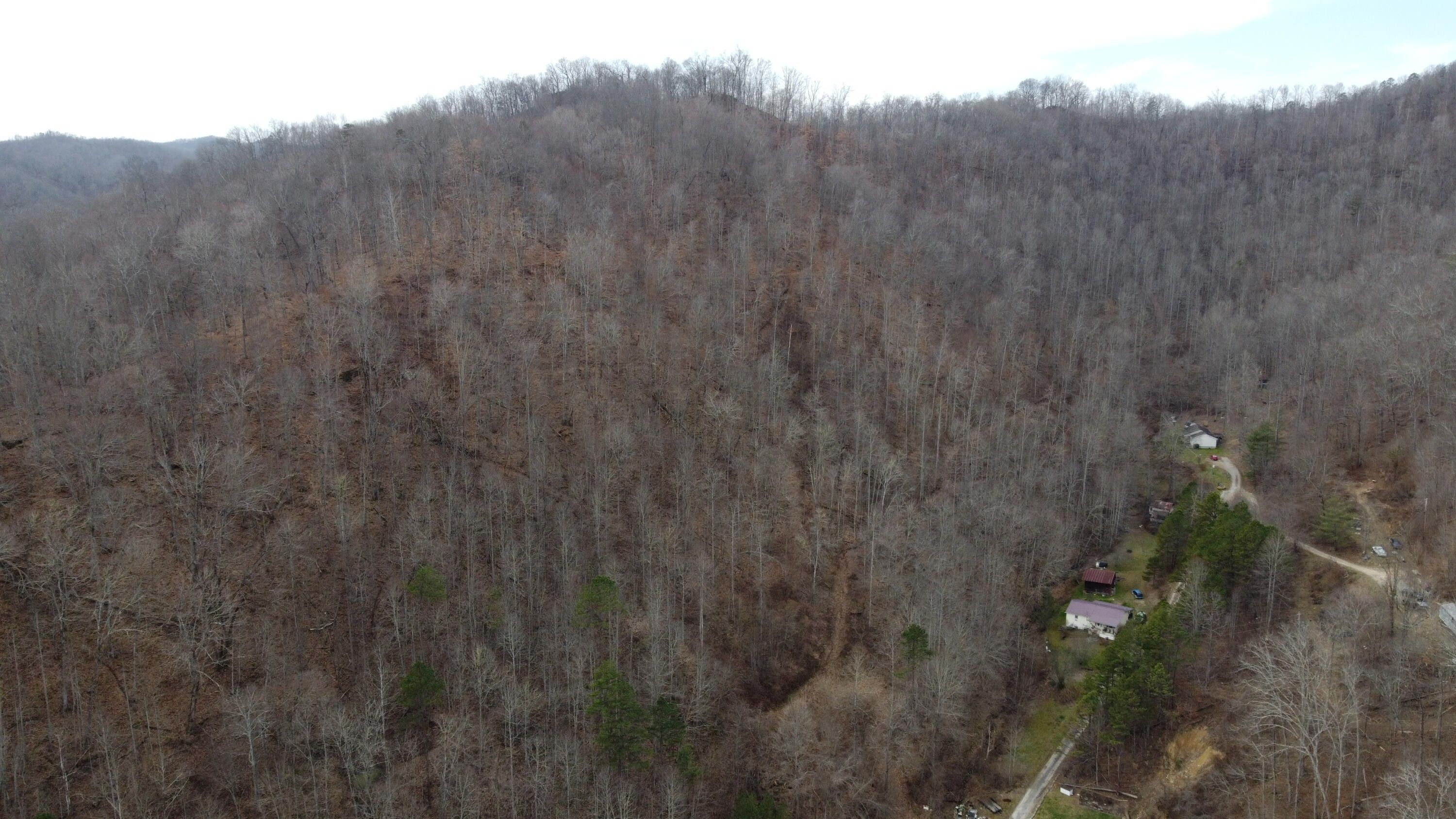 Hyden, Leslie County, KY Farms and Ranches for sale Property ID