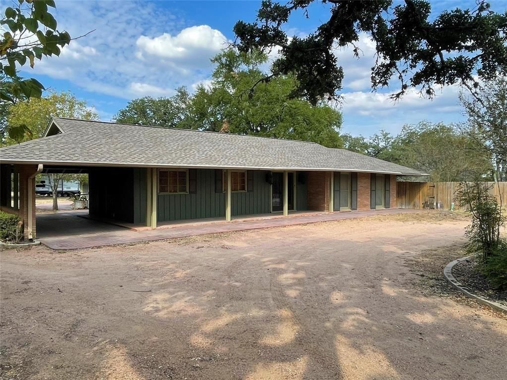 Flatonia, Fayette County, TX House for sale Property ID 415854142