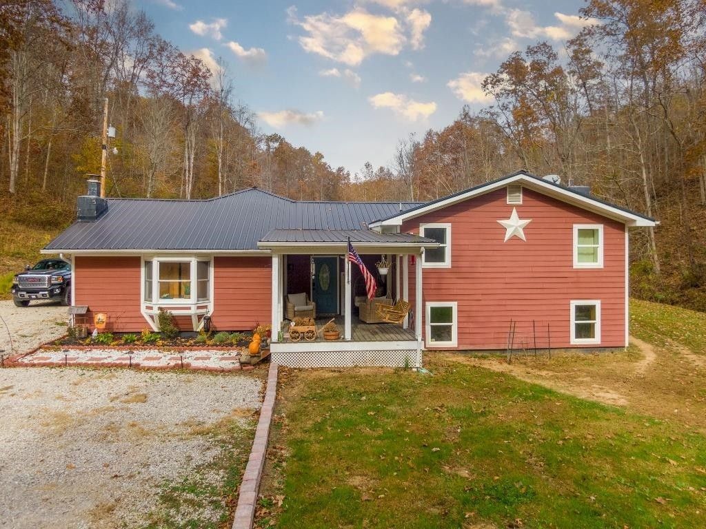 Kitts Hill, Lawrence County, OH House for sale Property ID 415855423