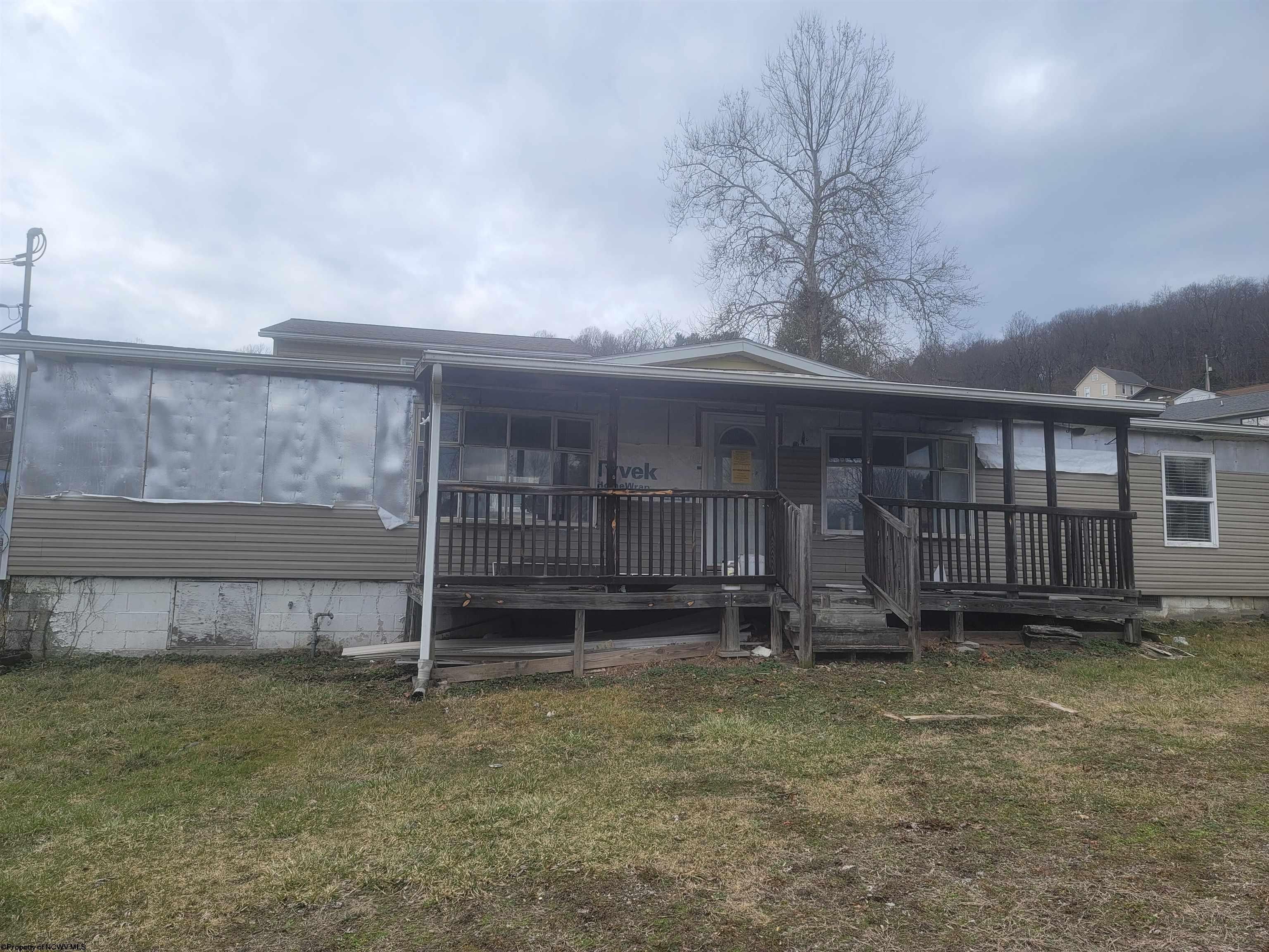 Monongalia County, WV Lakefront Property, Waterfront