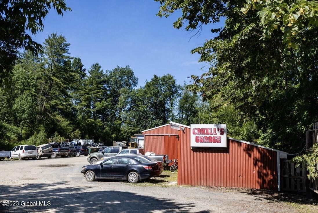 Hoosick, Rensselaer County, NY Commercial Property, House for sale