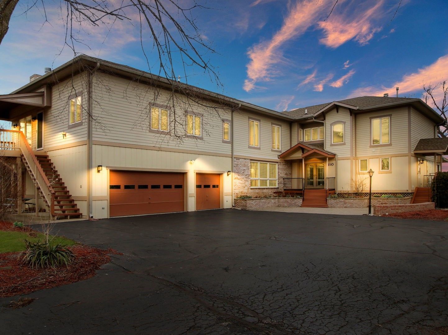 Johnsburg, McHenry County, IL Lakefront Property, Waterfront Property