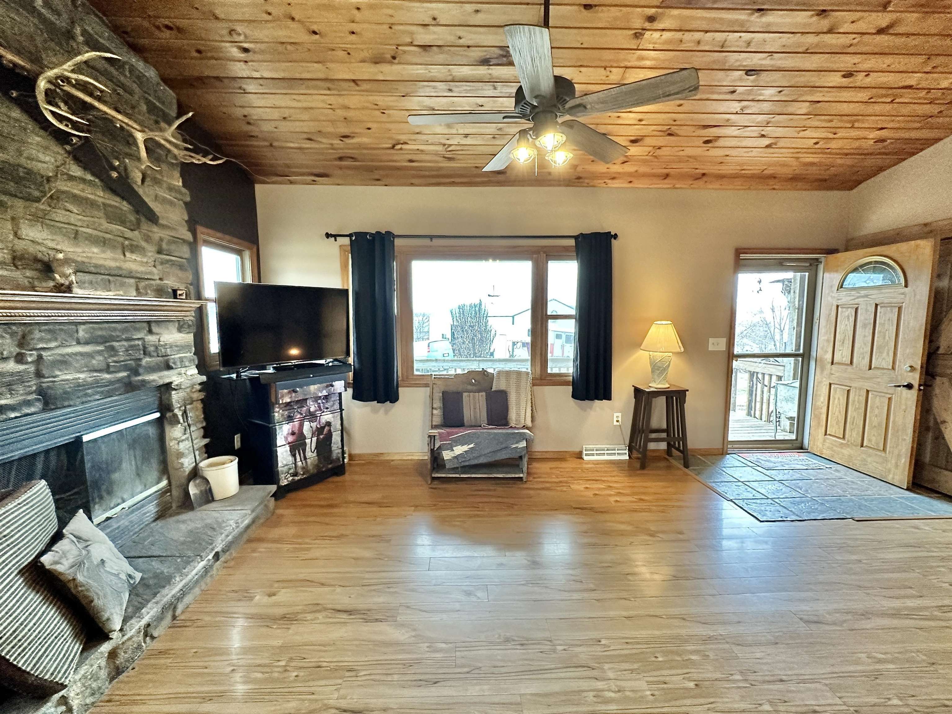 Brodhead, Green County, WI House for sale Property ID 415983092