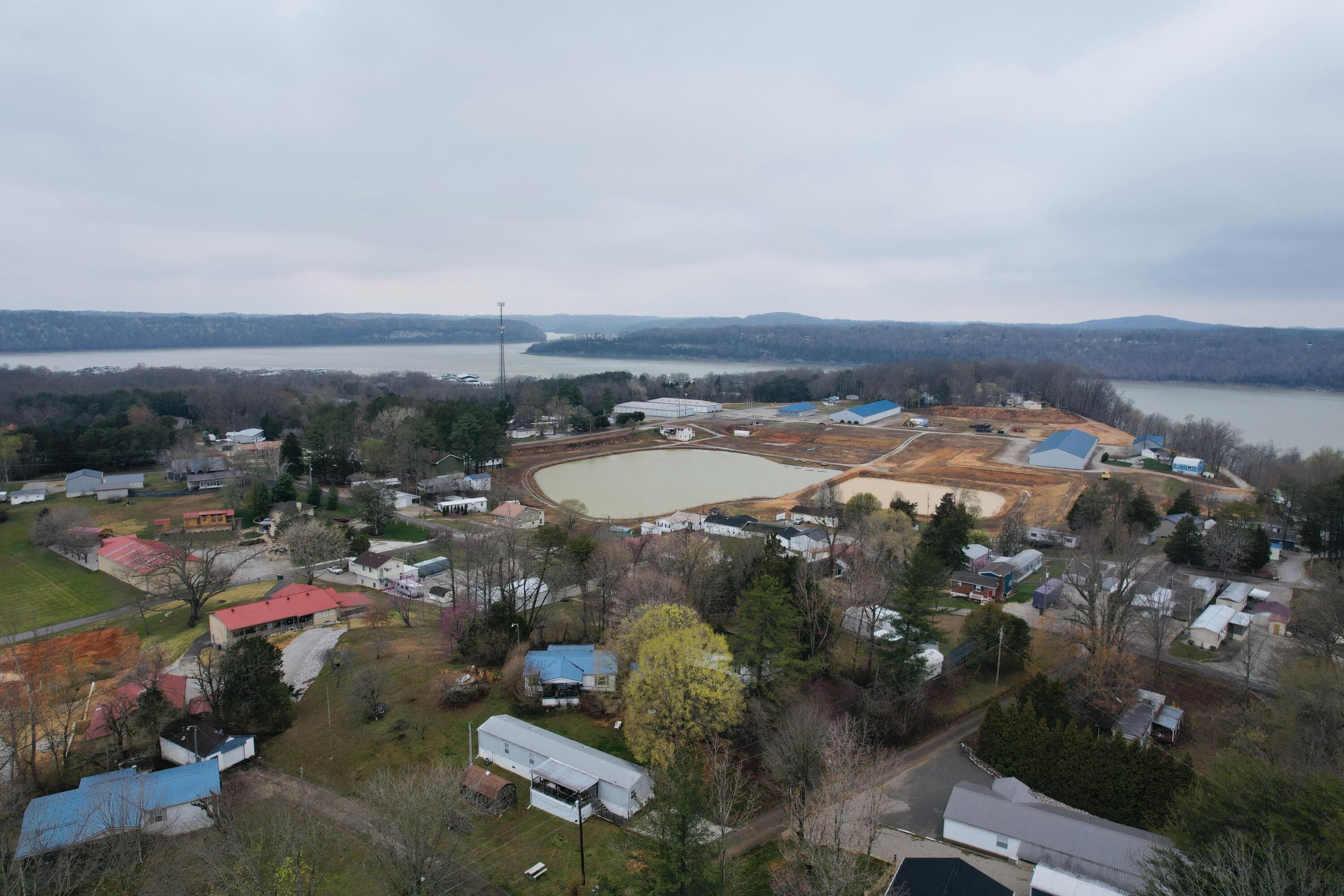 Monticello, Wayne County, KY Lakefront Property, Waterfront Property