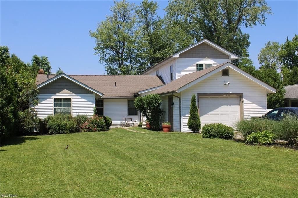 Madison, Lake County, OH Lakefront Property, Waterfront Property, House