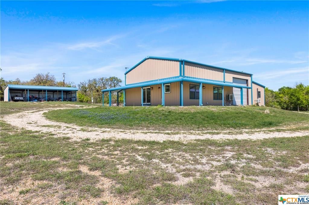 Thorndale, Milam County, TX Farms and Ranches, House for sale Property