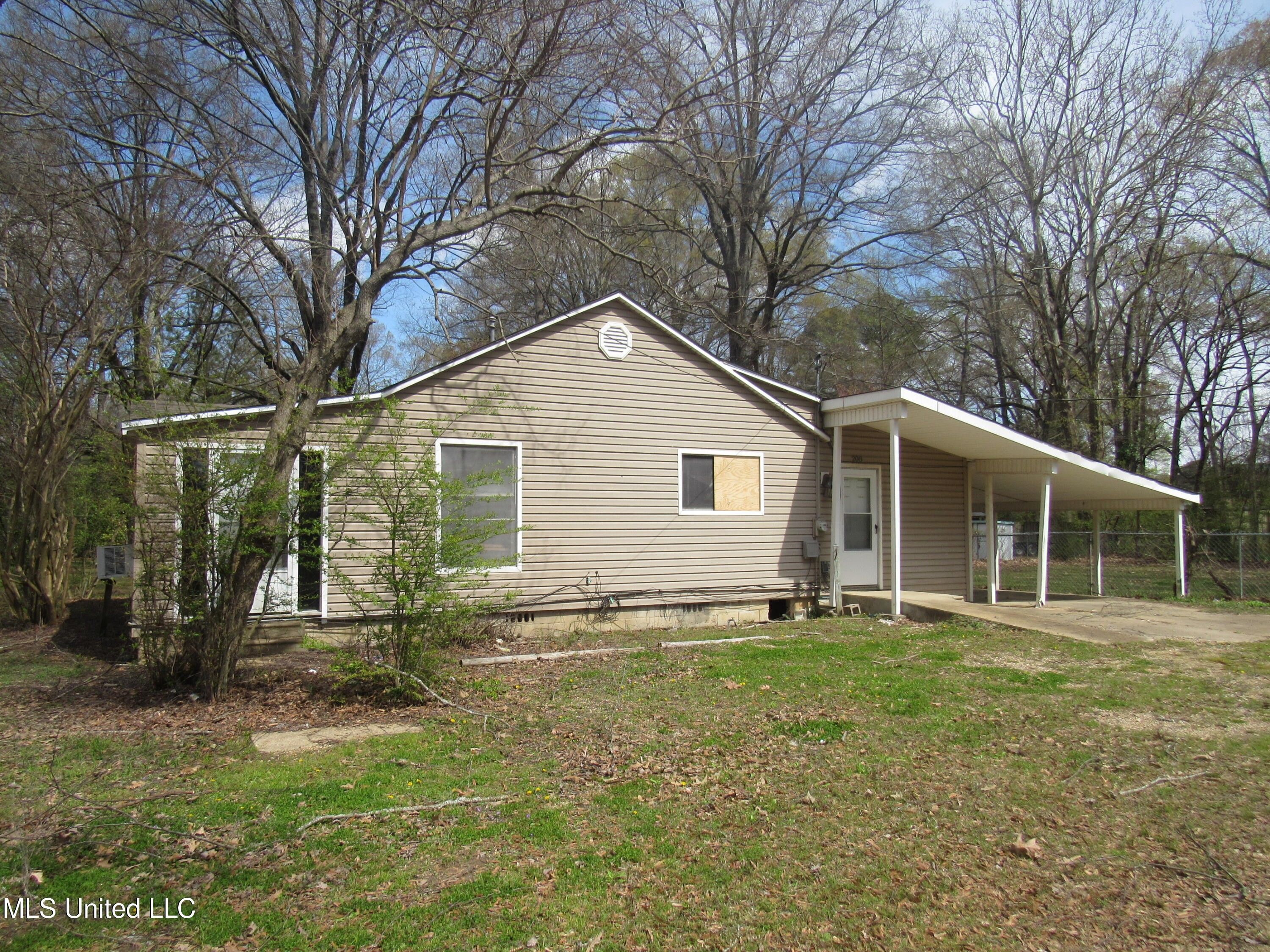 Batesville, Panola County, MS House for sale Property ID 416061920
