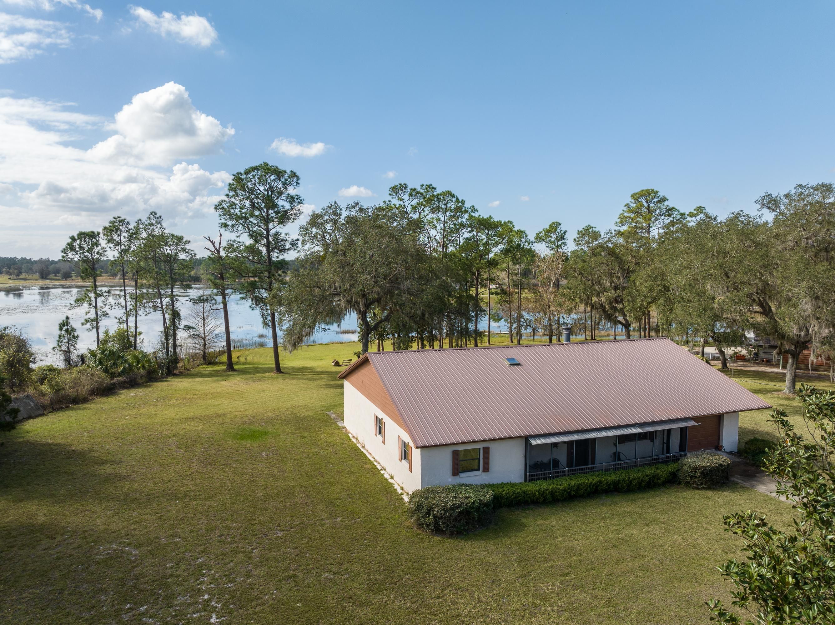 Eustis, Lake County, FL Lakefront Property, Waterfront Property, House