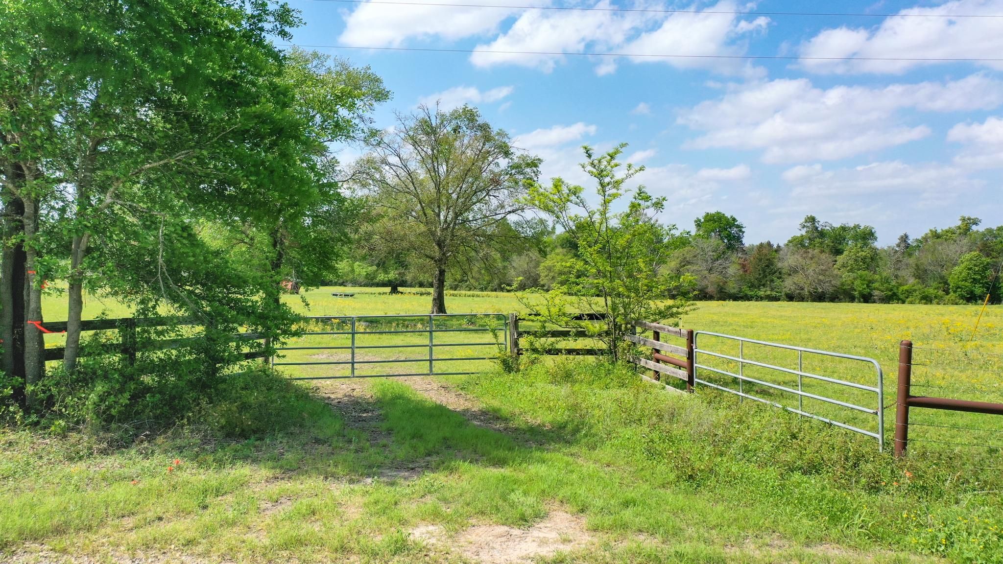 Midway, Madison County, TX Recreational Property, Hunting Property for