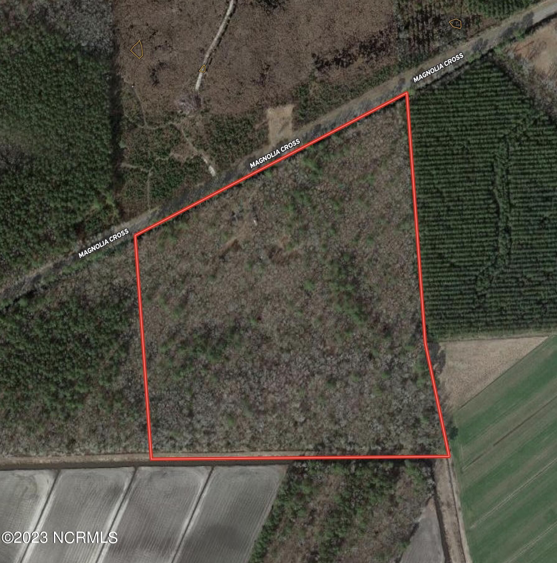 Columbia, Tyrrell County, NC House for sale Property ID 416107117