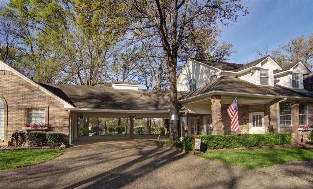 Emory, Wood County, TX Lakefront Property, Waterfront Property, House