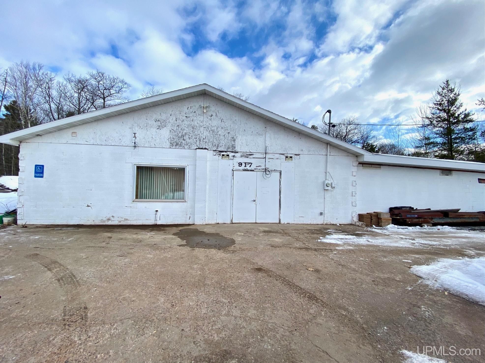 Marquette, Marquette County, MI Commercial Property, House for sale