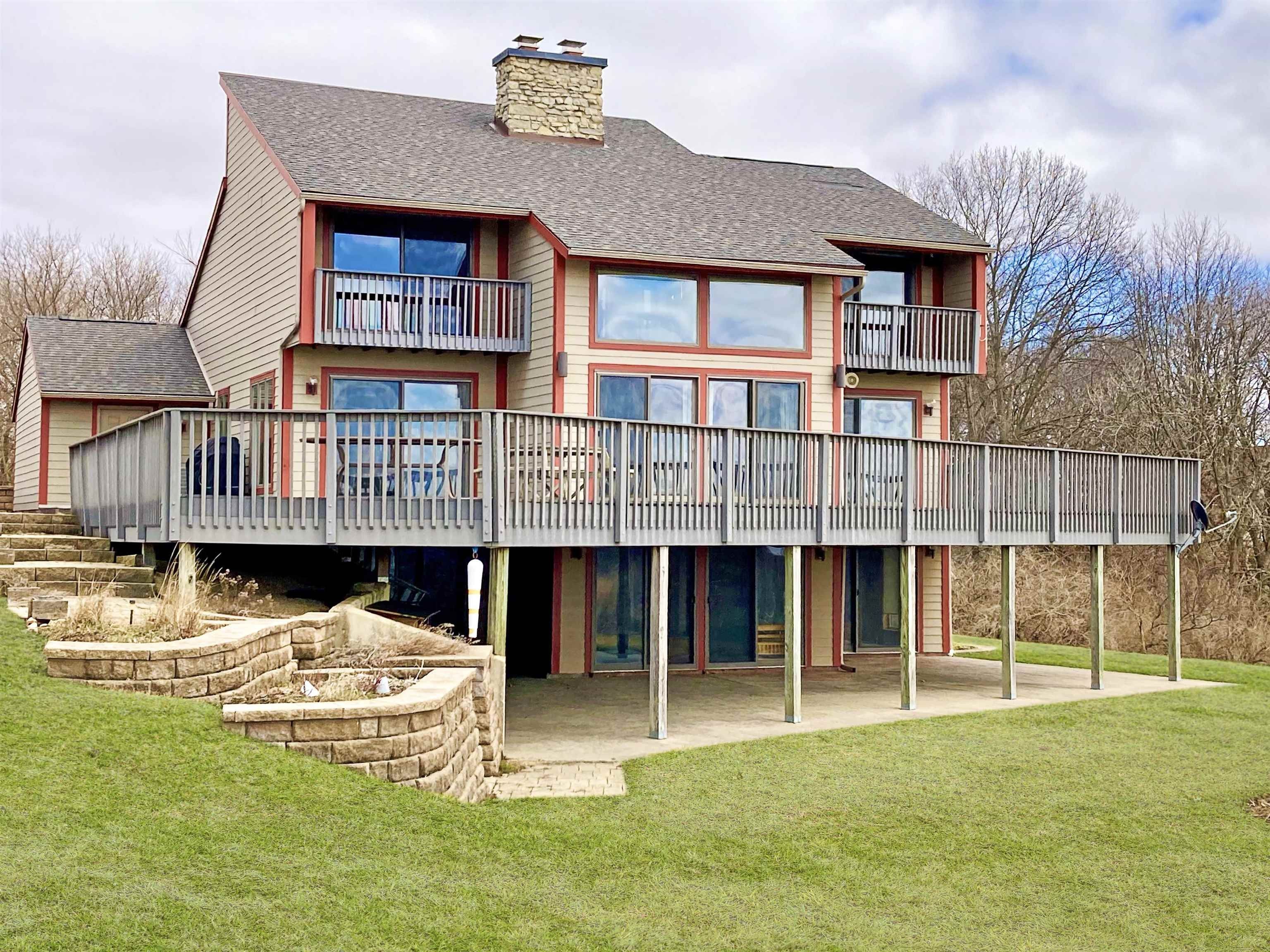 Lanark, Carroll County, IL Lakefront Property, Waterfront Property