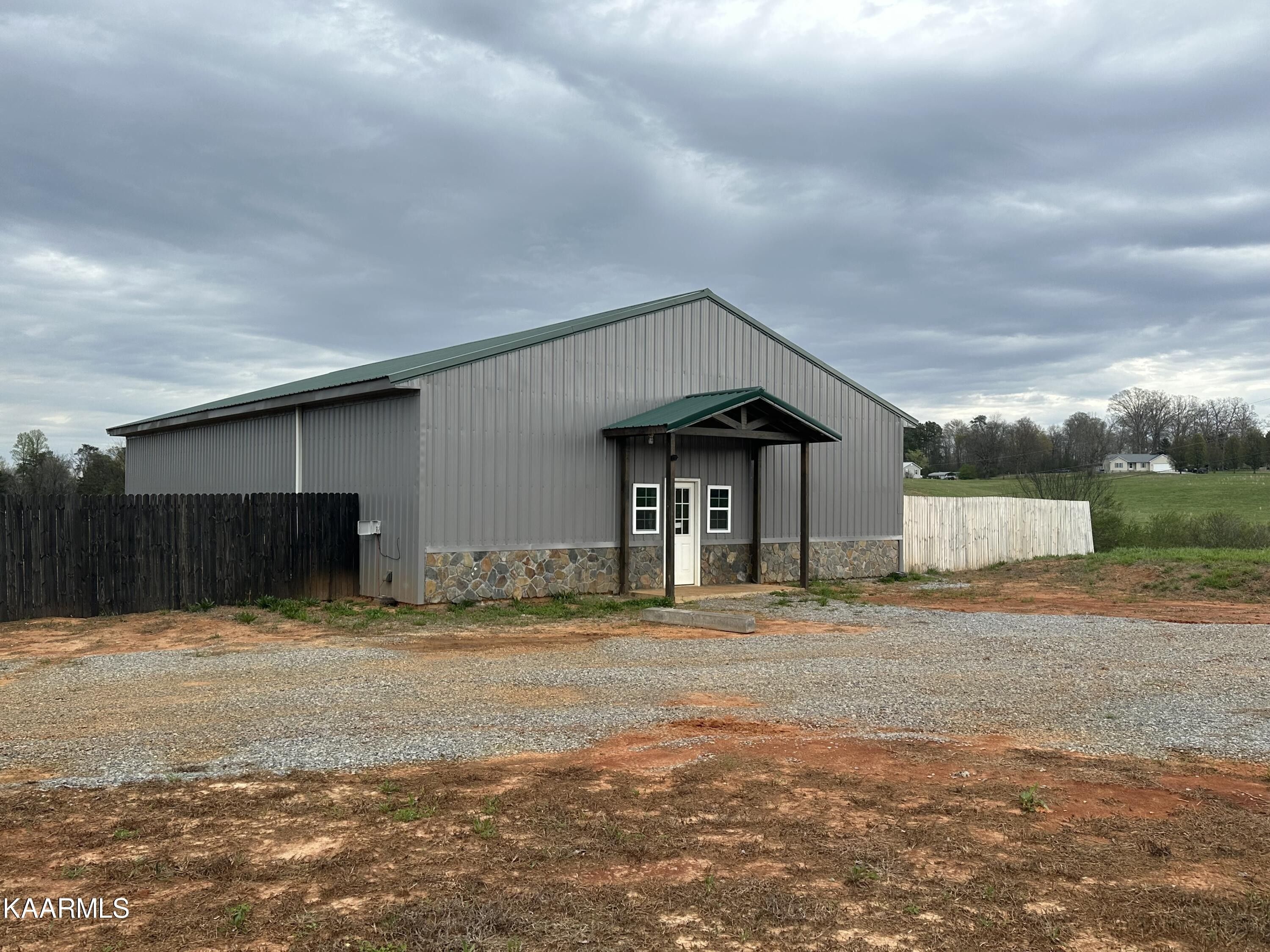 Madisonville, Monroe County, TN House for sale Property ID 416142765