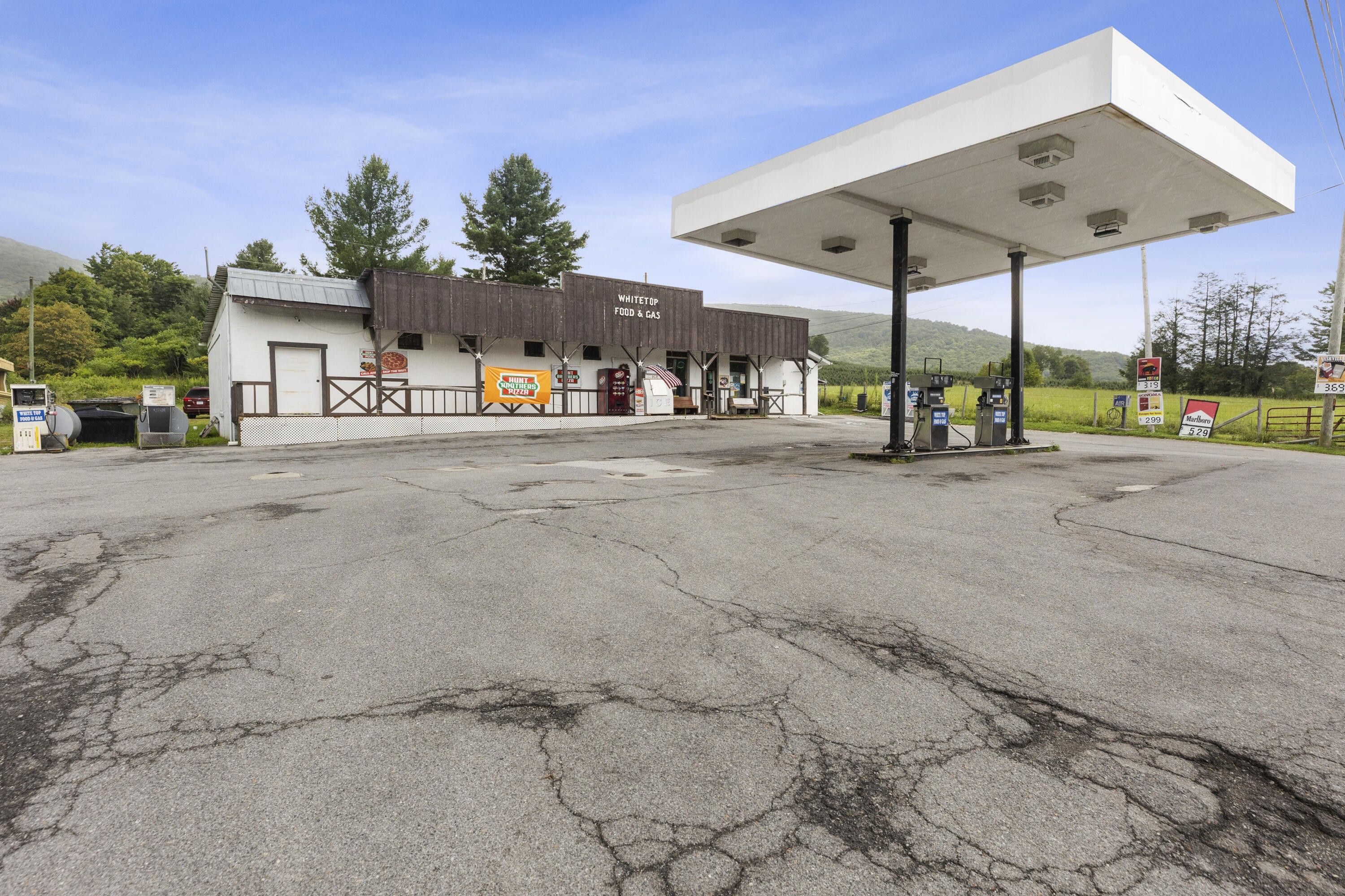 Whitetop, Grayson County, VA Commercial Property, House for sale