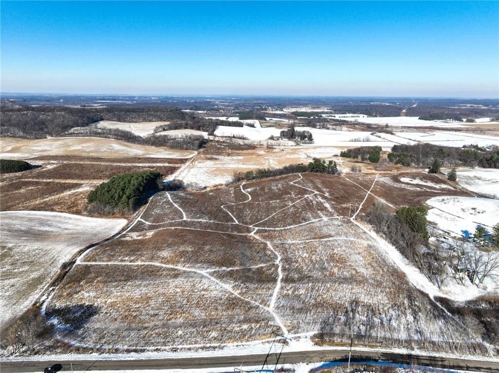 Mondovi, Pepin County, WI Farms and Ranches for sale Property ID