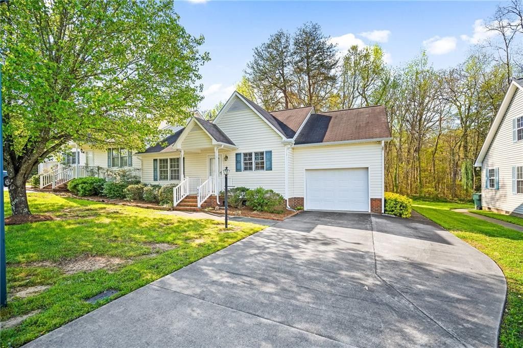 Gibsonville, Alamance County, NC House for sale Property ID 416200687