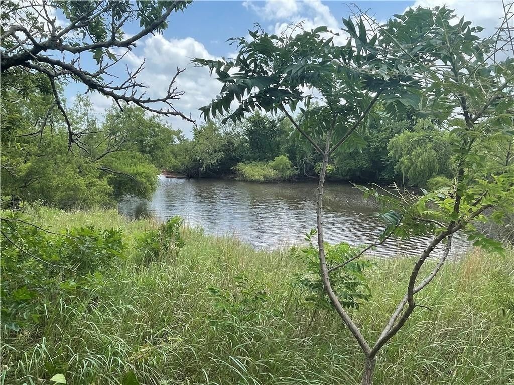 Blanchard, Grady County, OK Farms and Ranches, Lakefront Property