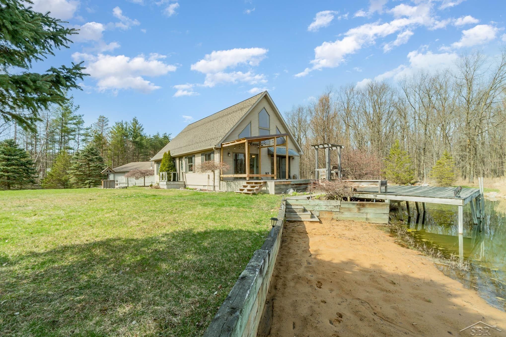 Saint Charles, Saginaw County, MI Lakefront Property, Waterfront Property, House for sale