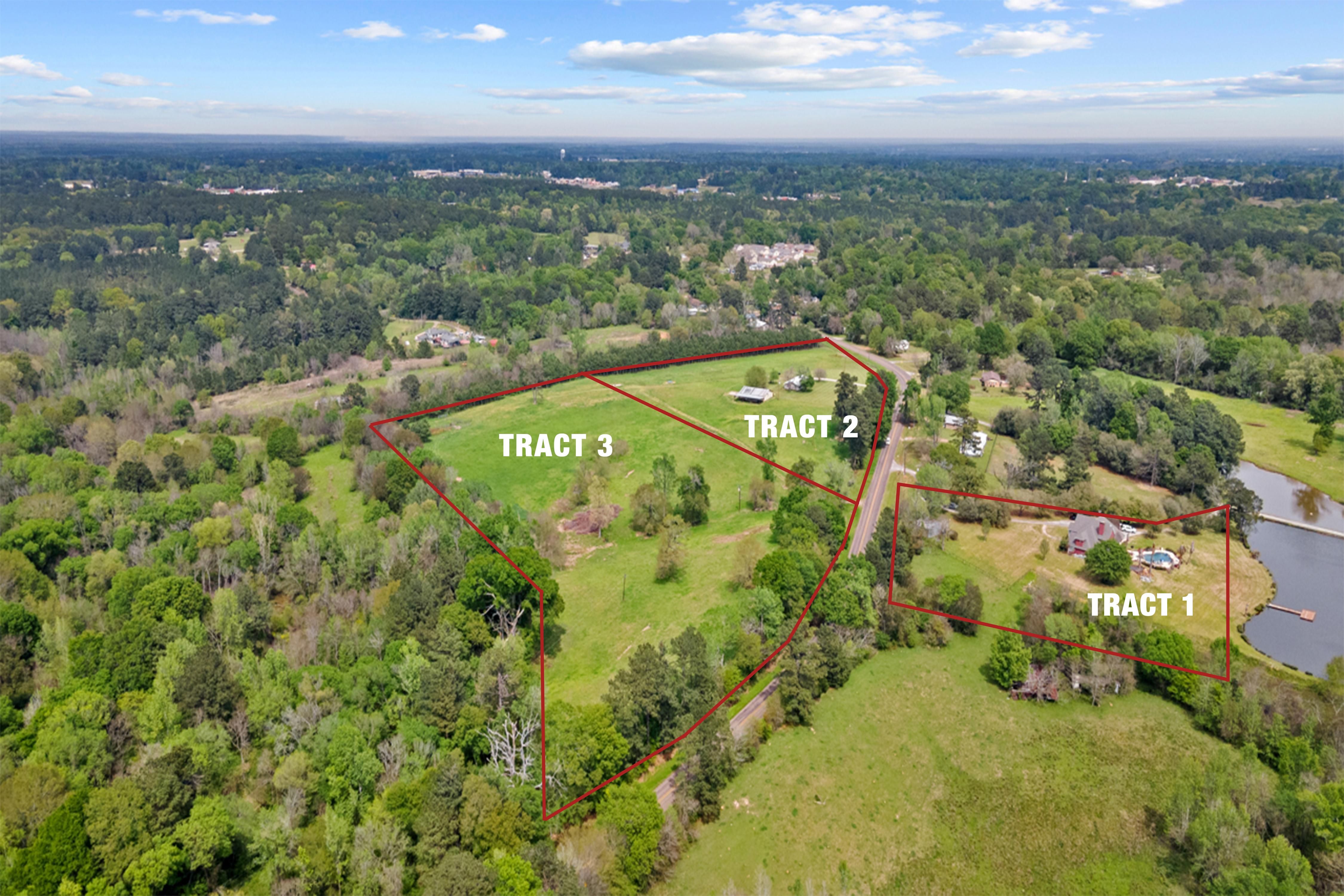 Center, Shelby County, TX House for auction Property ID 416228267