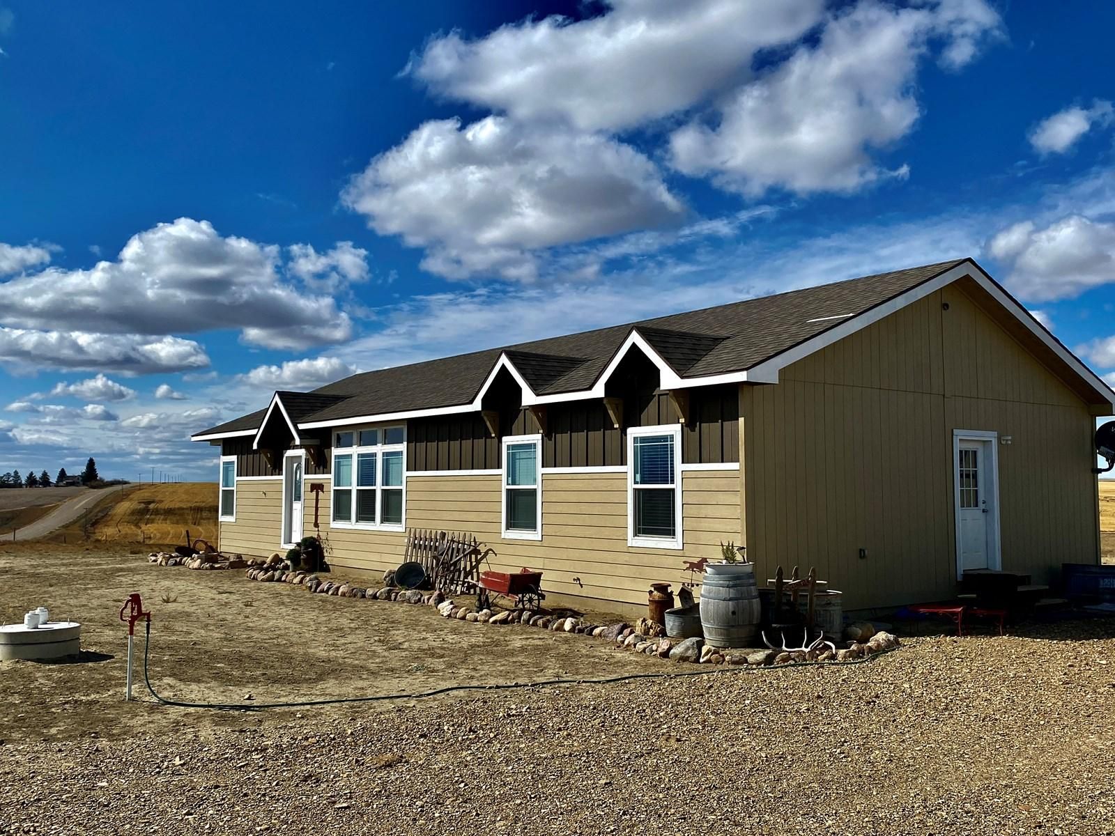 Carter, Chouteau County, MT Farms and Ranches, Horse Property, House