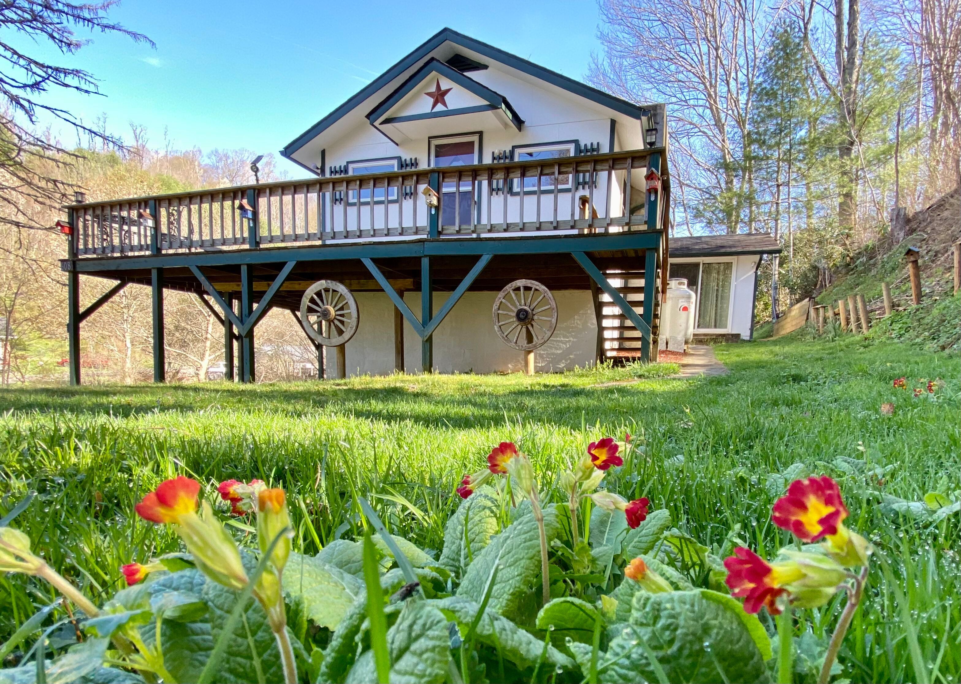 Lansing, Ashe County, NC House for sale Property ID 416241372 LandWatch