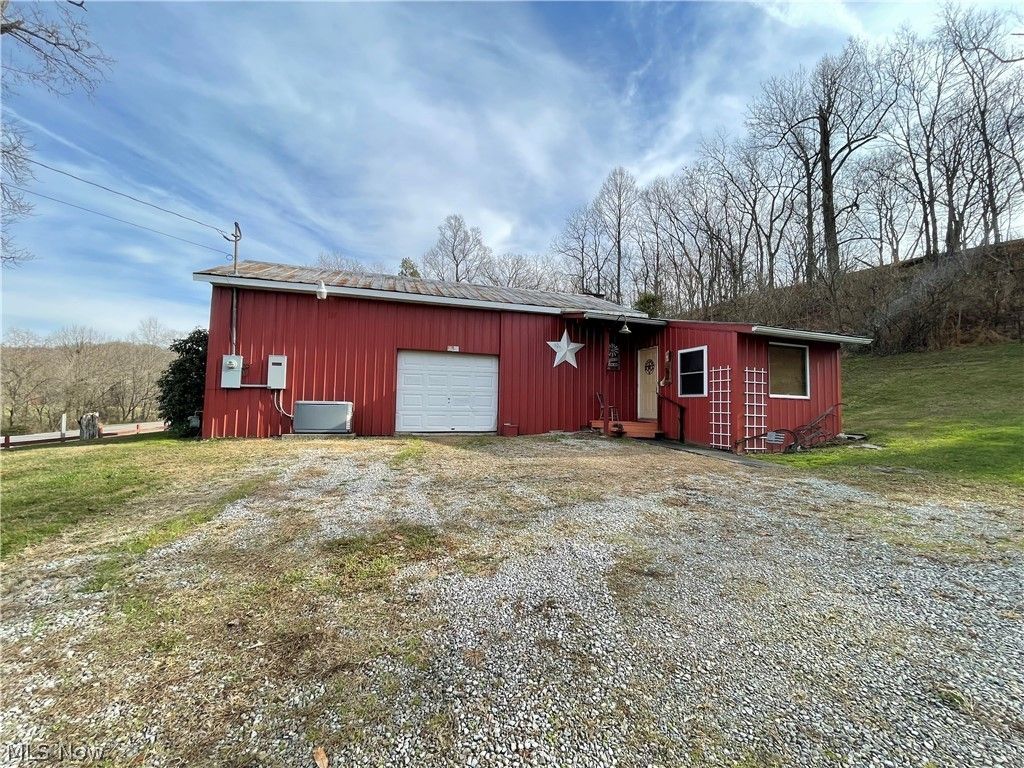 Belpre, Washington County, OH House for sale Property ID 415672553