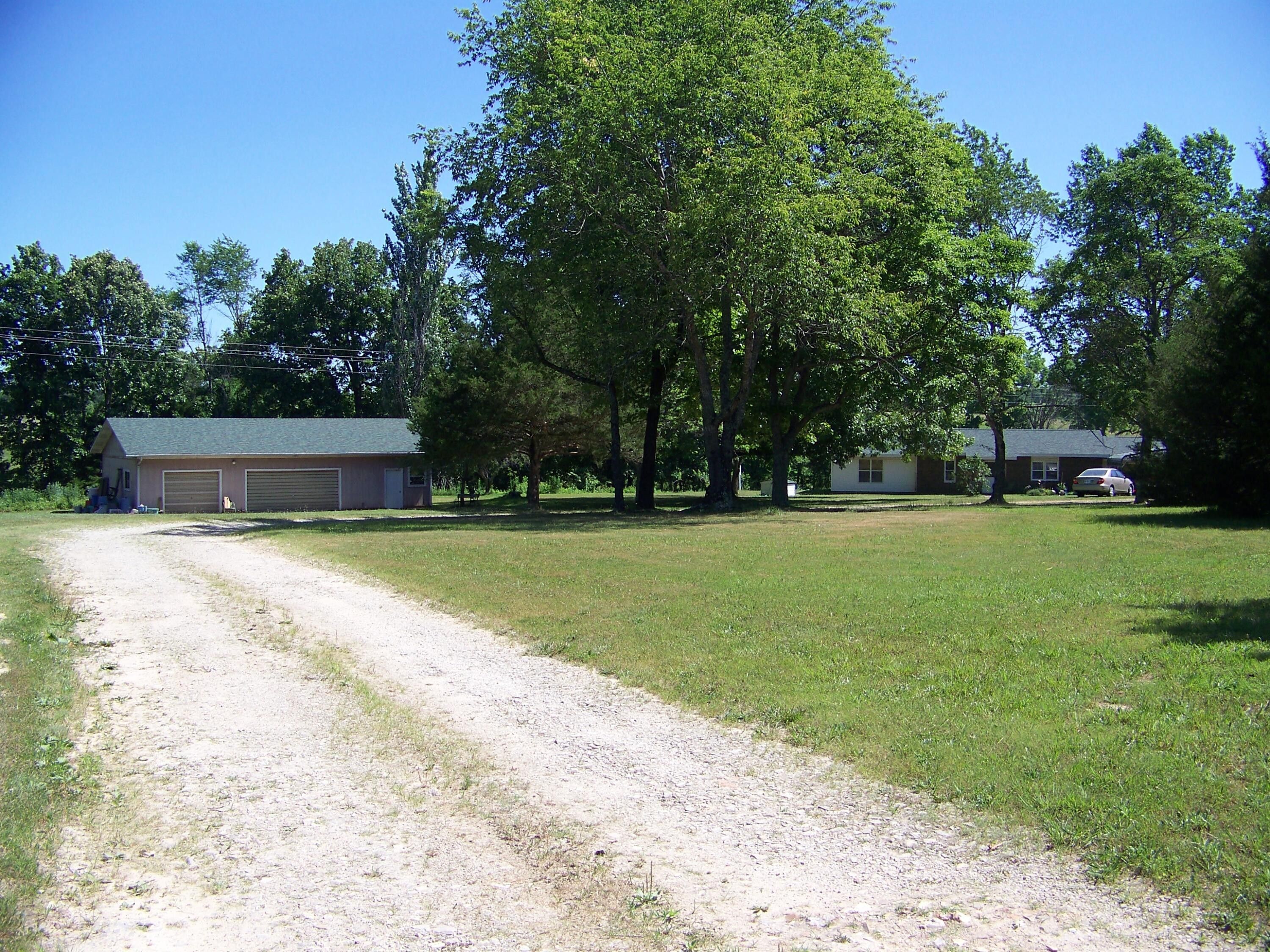 Caulfield, Howell County, MO House for sale Property ID 416252325