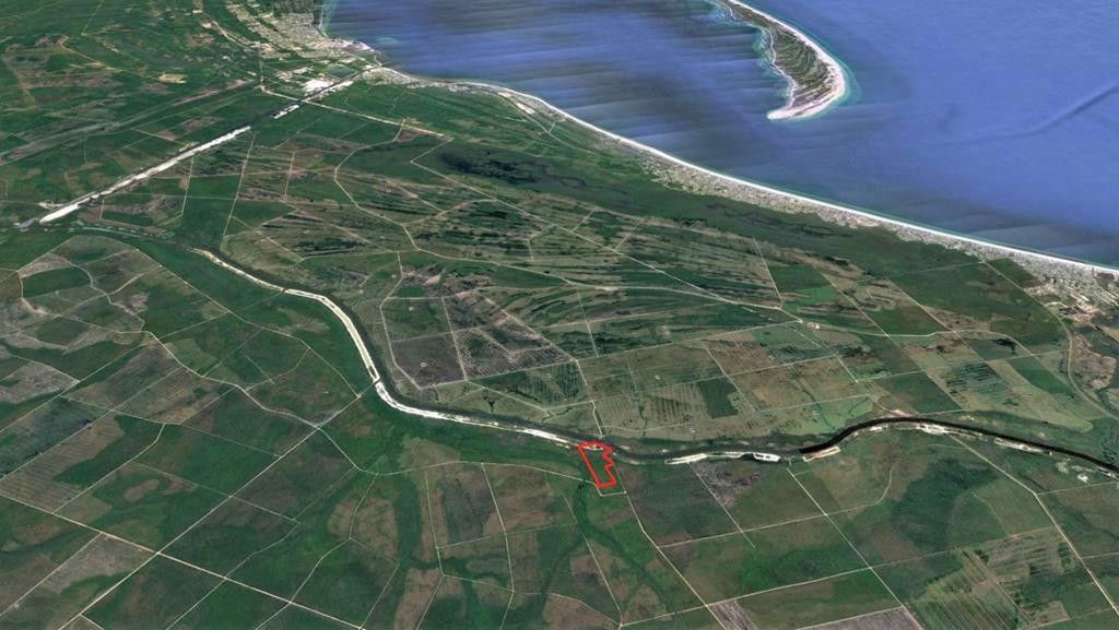 Wewahitchka, Gulf County, FL Undeveloped Land, Lakefront Property