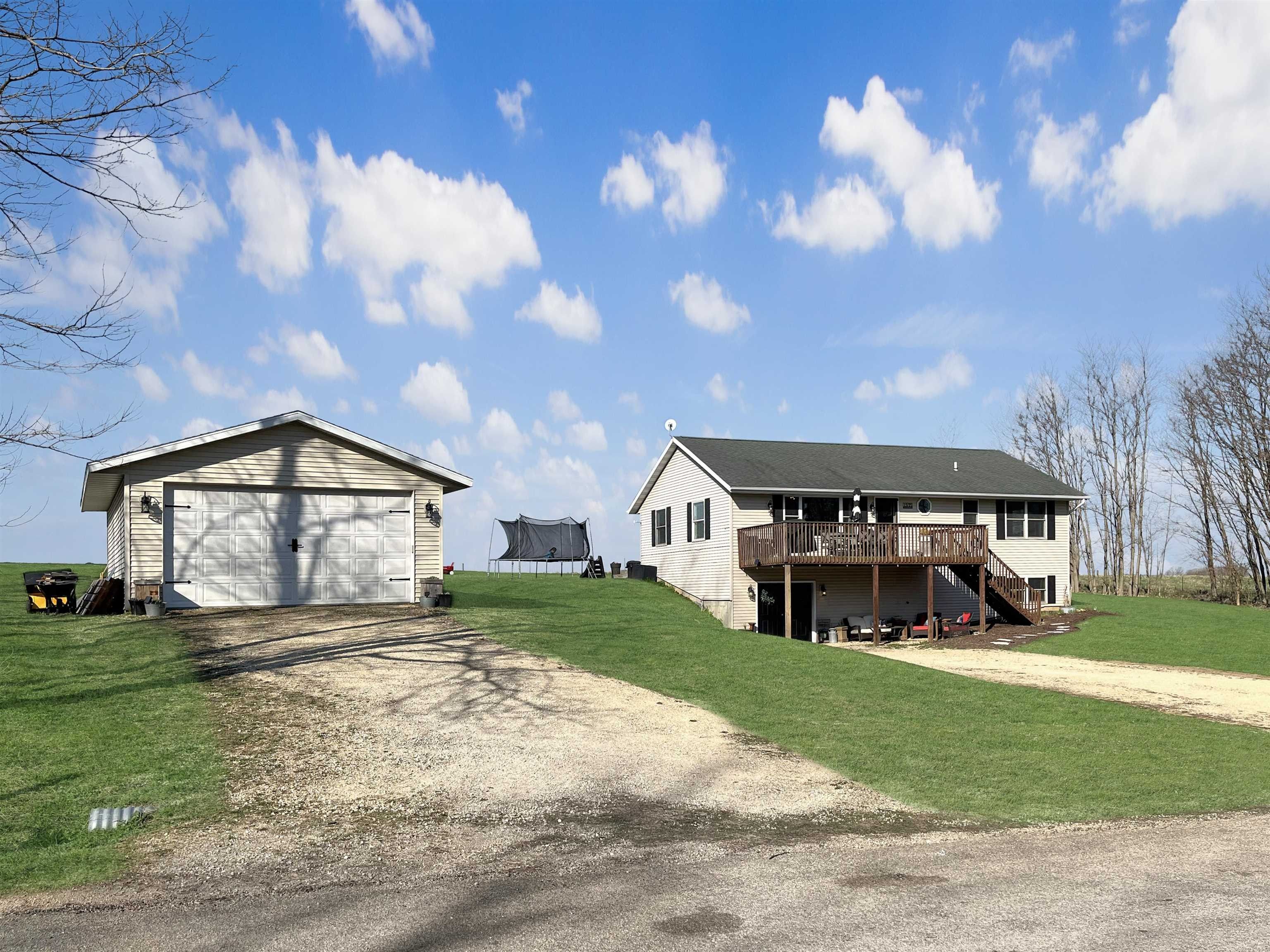 Lanark, Carroll County, IL House for sale Property ID 416270421