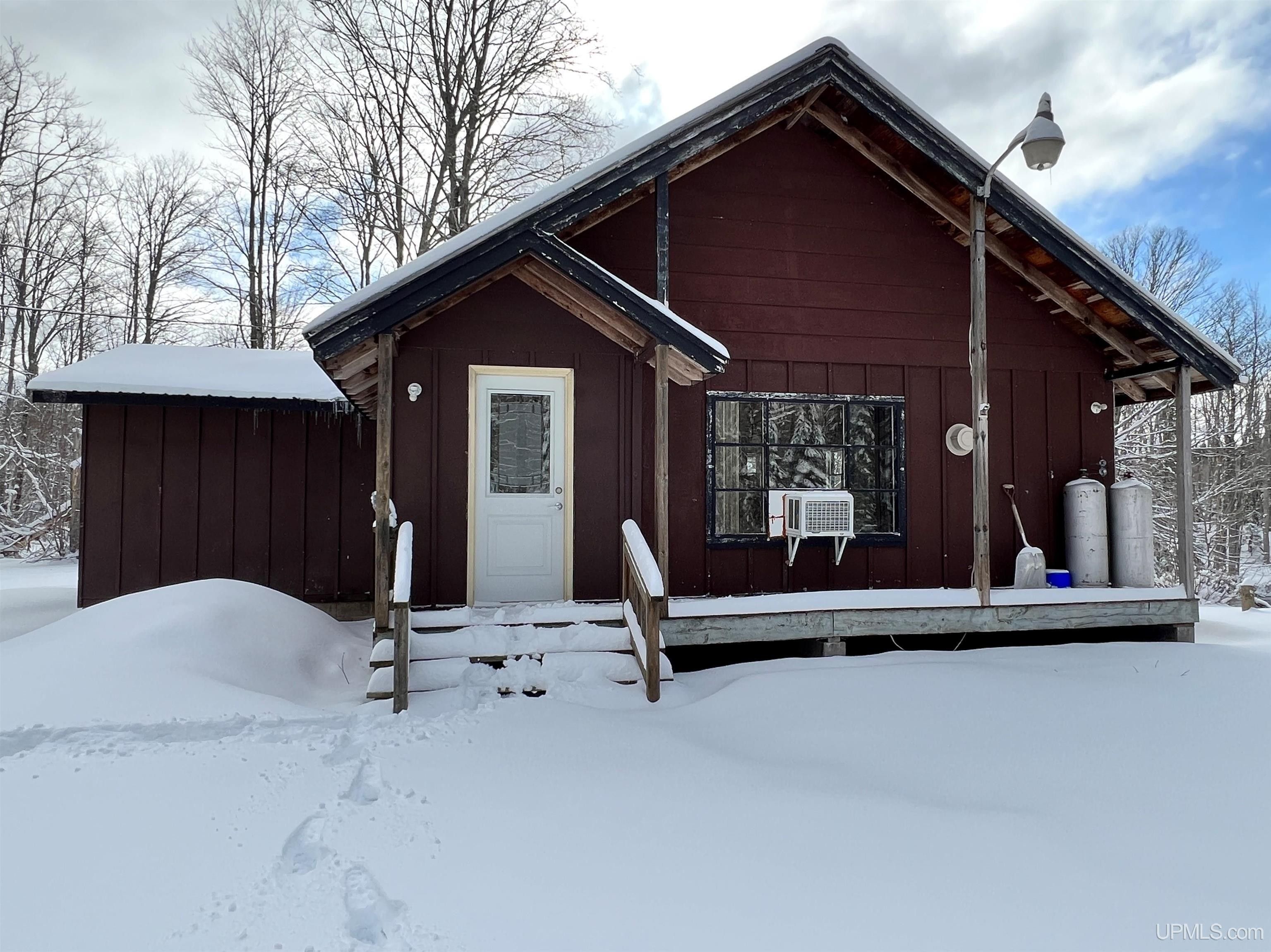 Nisula, Houghton County, MI Lakefront Property, Waterfront Property