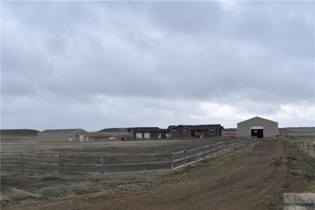 Circle, McCone County, MT Farms and Ranches, House for sale Property ID