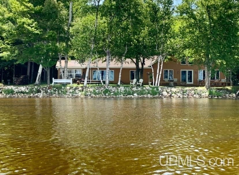 Manistique, Schoolcraft County, MI Lakefront Property, Waterfront
