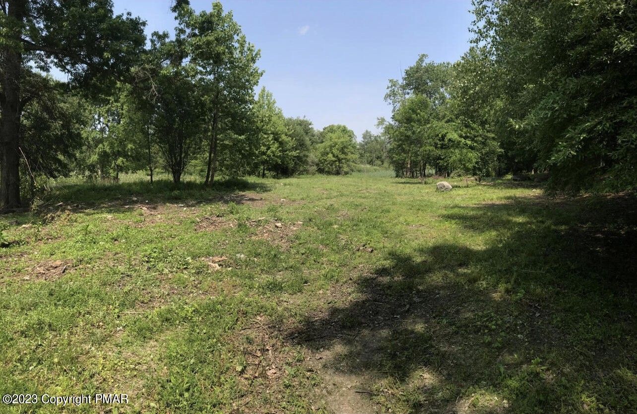 East Stroudsburg, Monroe County, PA Undeveloped Land, Lakefront