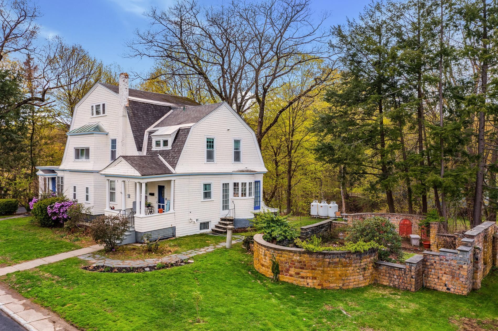 Springfield, Windsor County, VT House for sale Property ID 416340200