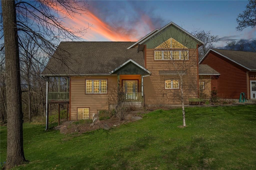 Coggon, Linn County, IA Lakefront Property, Waterfront Property, House