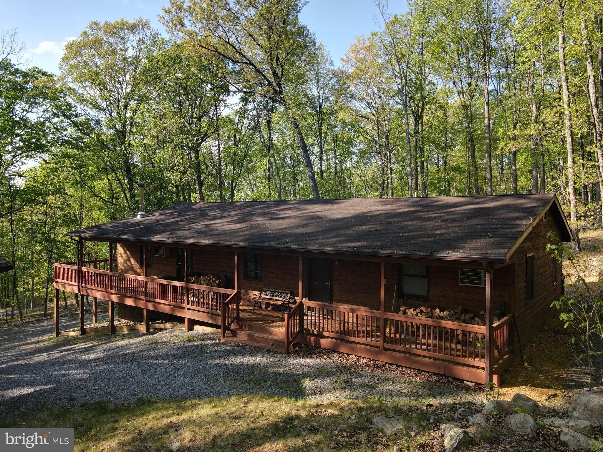 Great Cacapon, County, WV House for sale Property ID 416118890